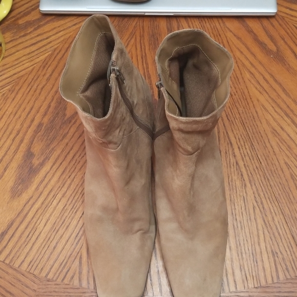 Nine West boots - Picture 1 of 3